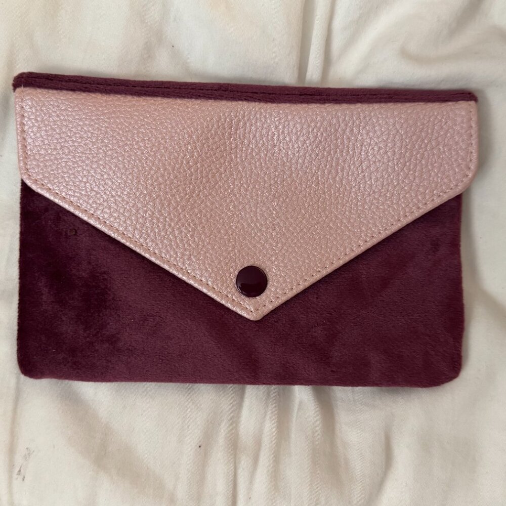Ipsy Purple/Pink Cosmetic Bag/Accessory Pouch